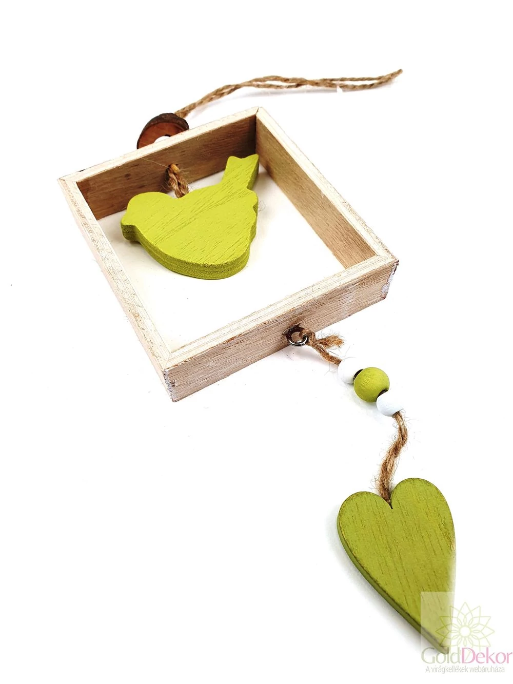 Akasztós fa keretben madár