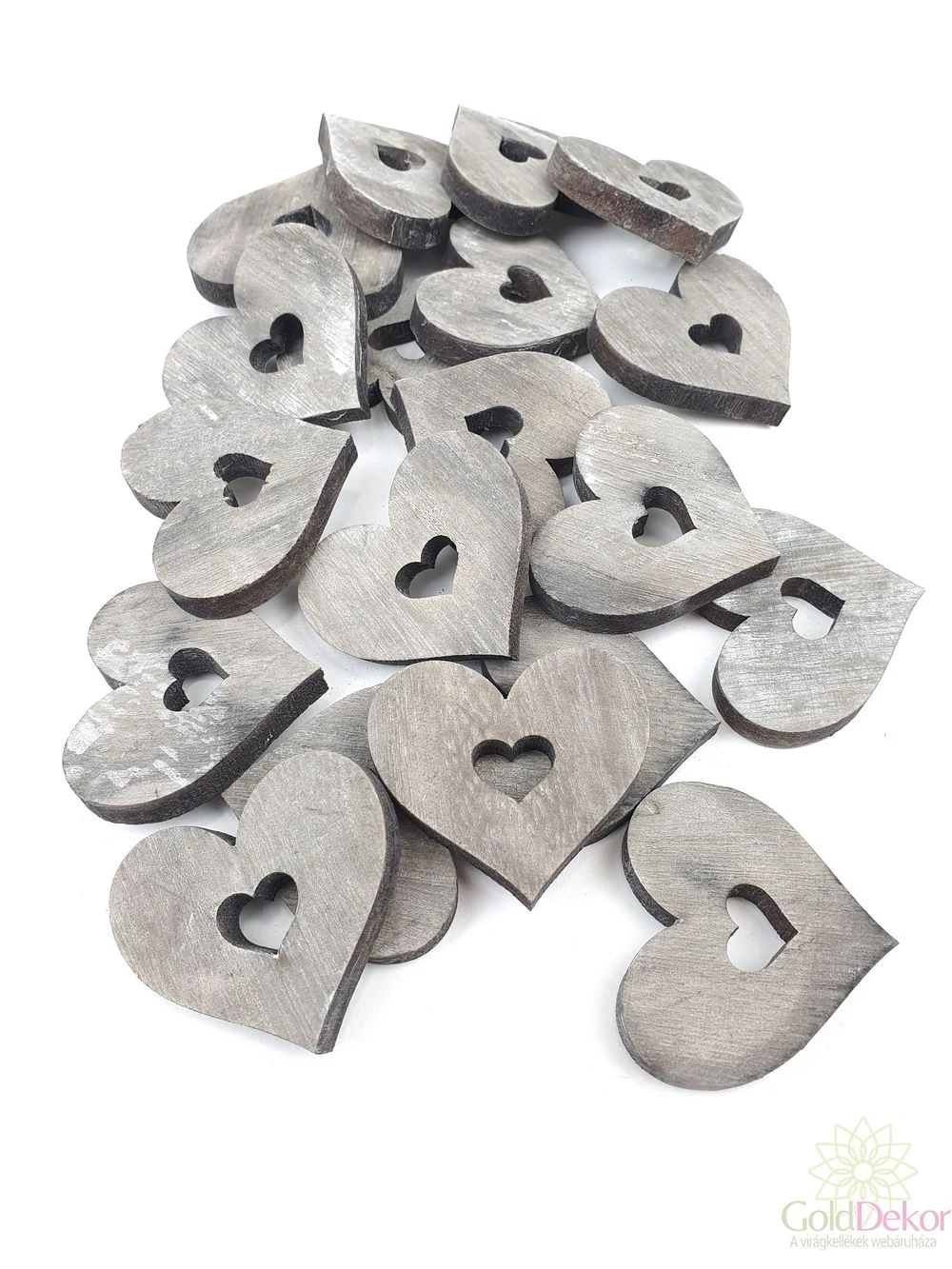 Fa dekor lyukas szív - Szürke