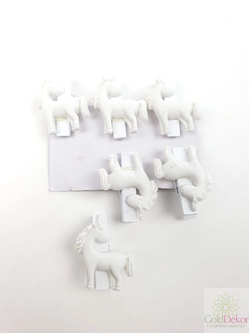 Csipeszes polyresin - Álló unikornis