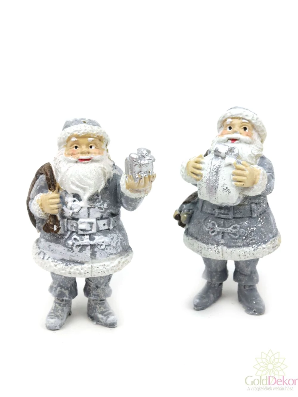 Ezüst ruhás télapó figura ajándékkal 8,5cm