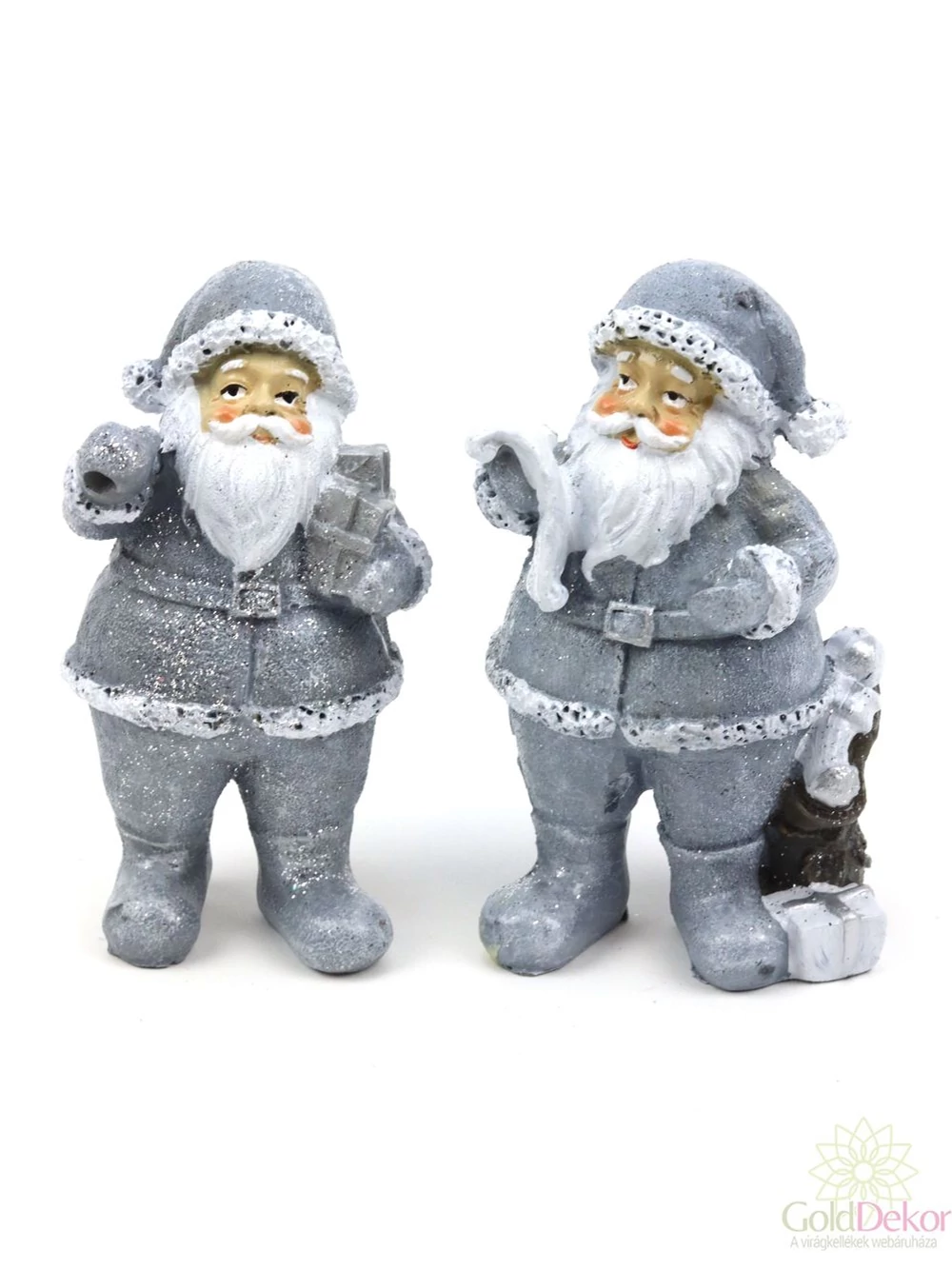 Ezüst ruhás télapó figura ajándékkal