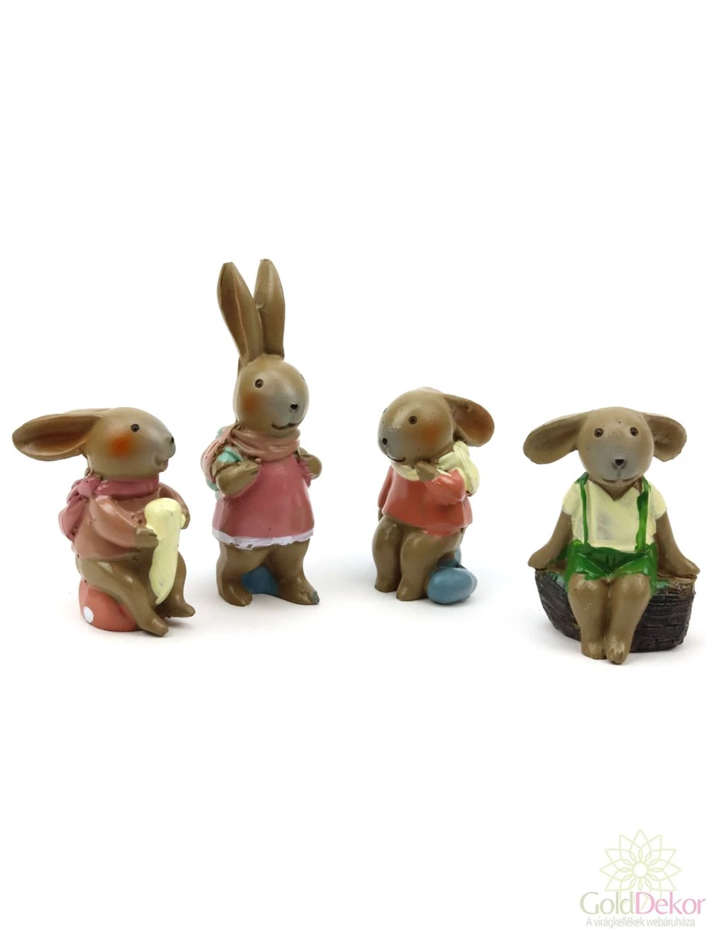 Ruhás barna nyuszi figura