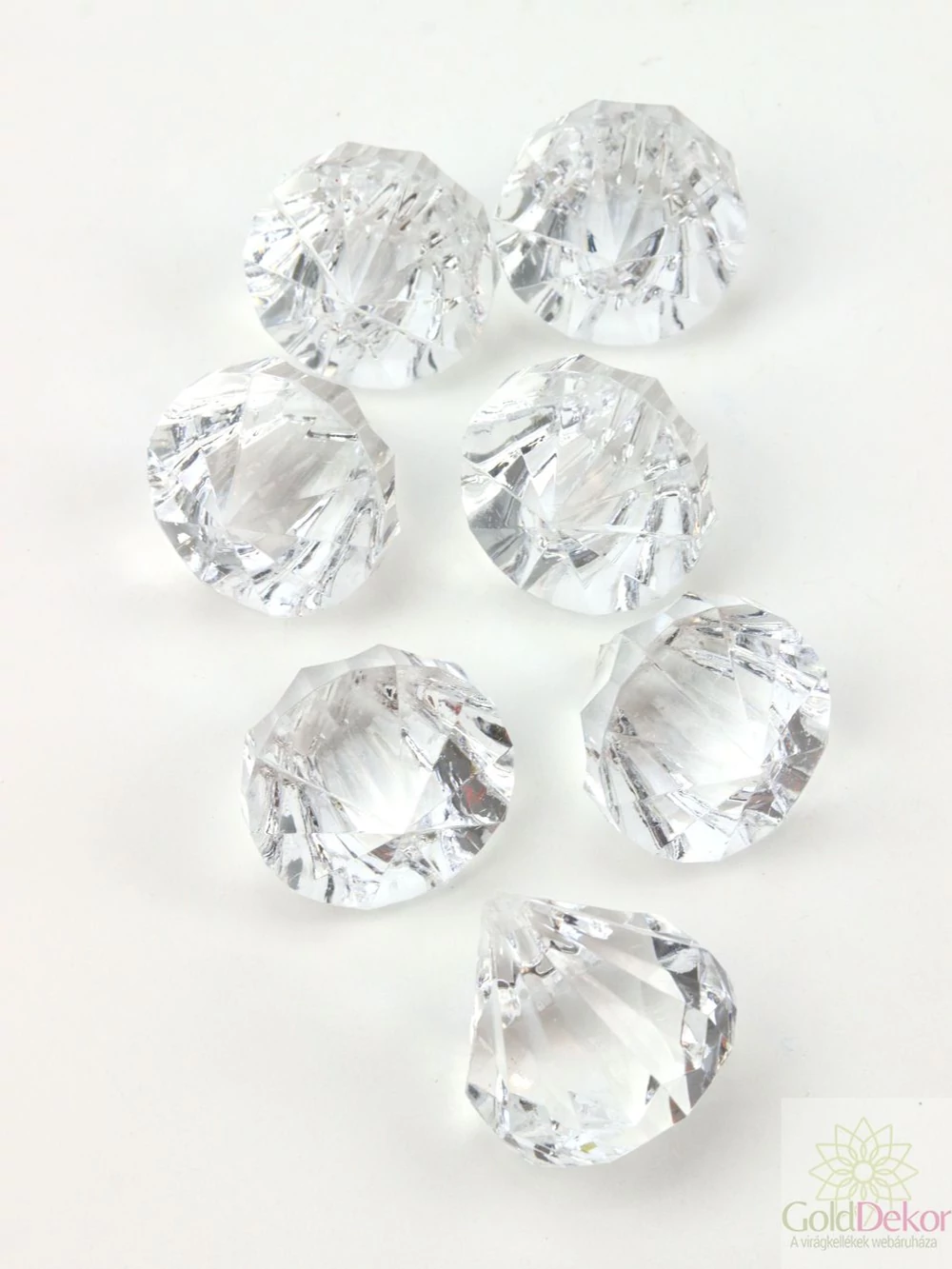 Fűzhetős kristály 12