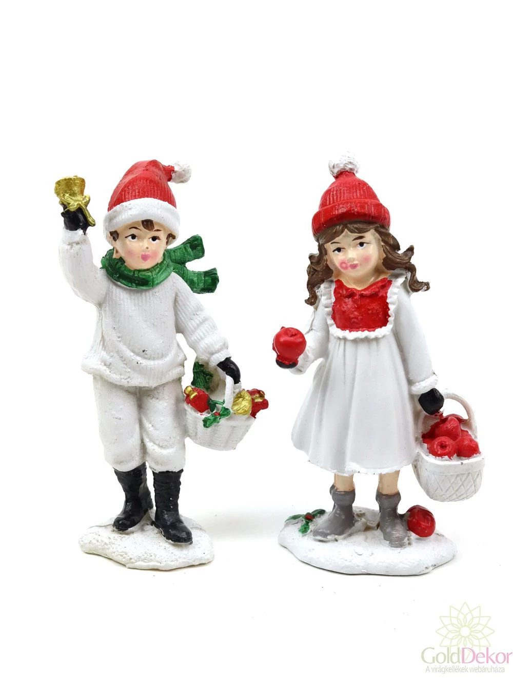 Fehér ruhás kosaras téli figura