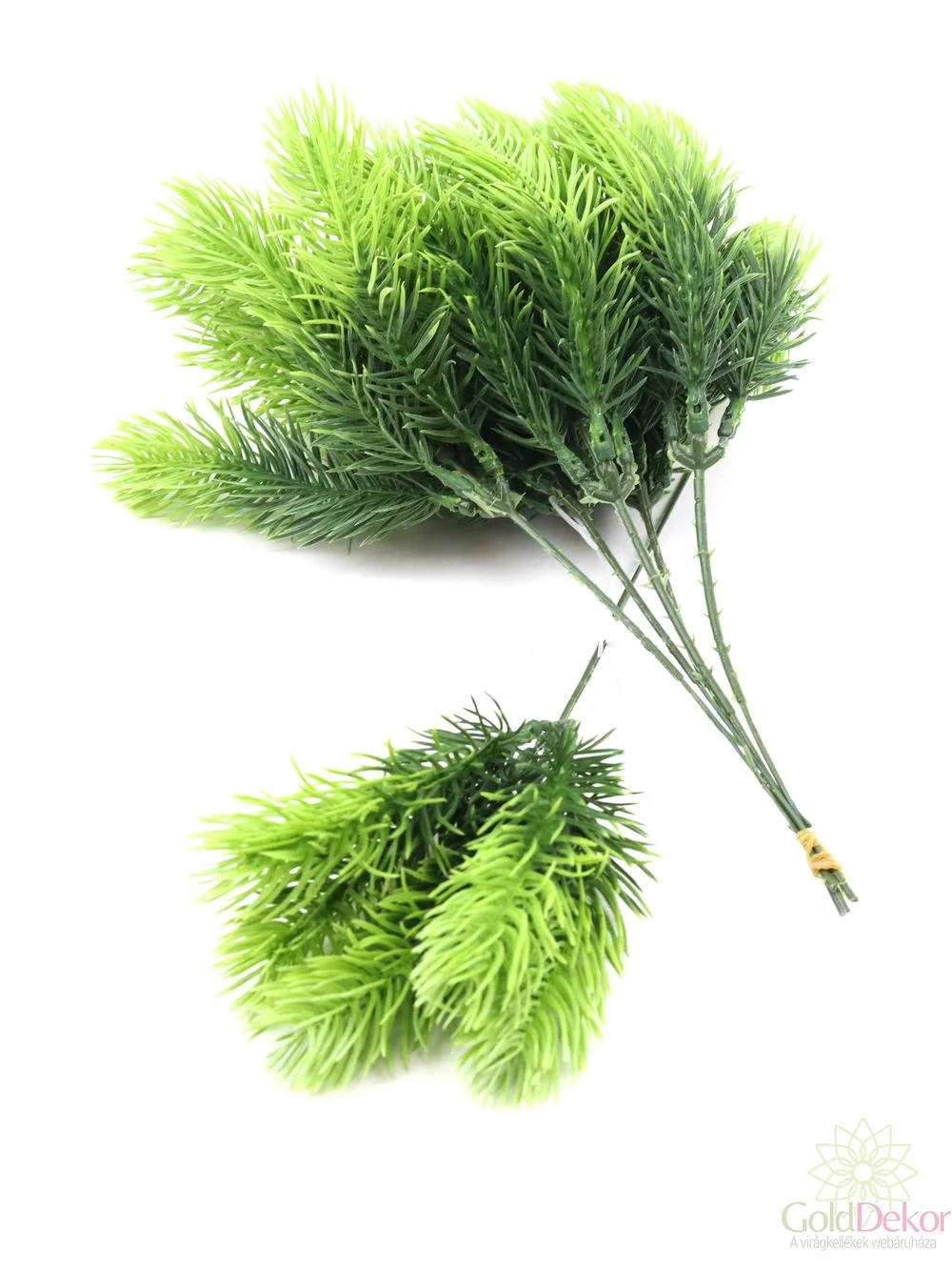 Téli műzöld pikk köteg B Téli műzöld pikk köteg B