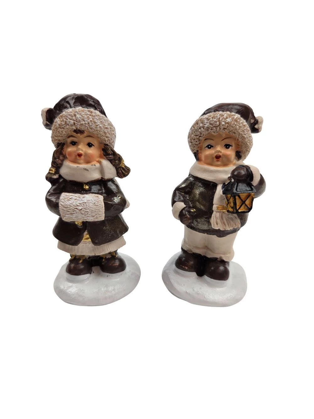 Barna téli ruhás karácsonyi figura