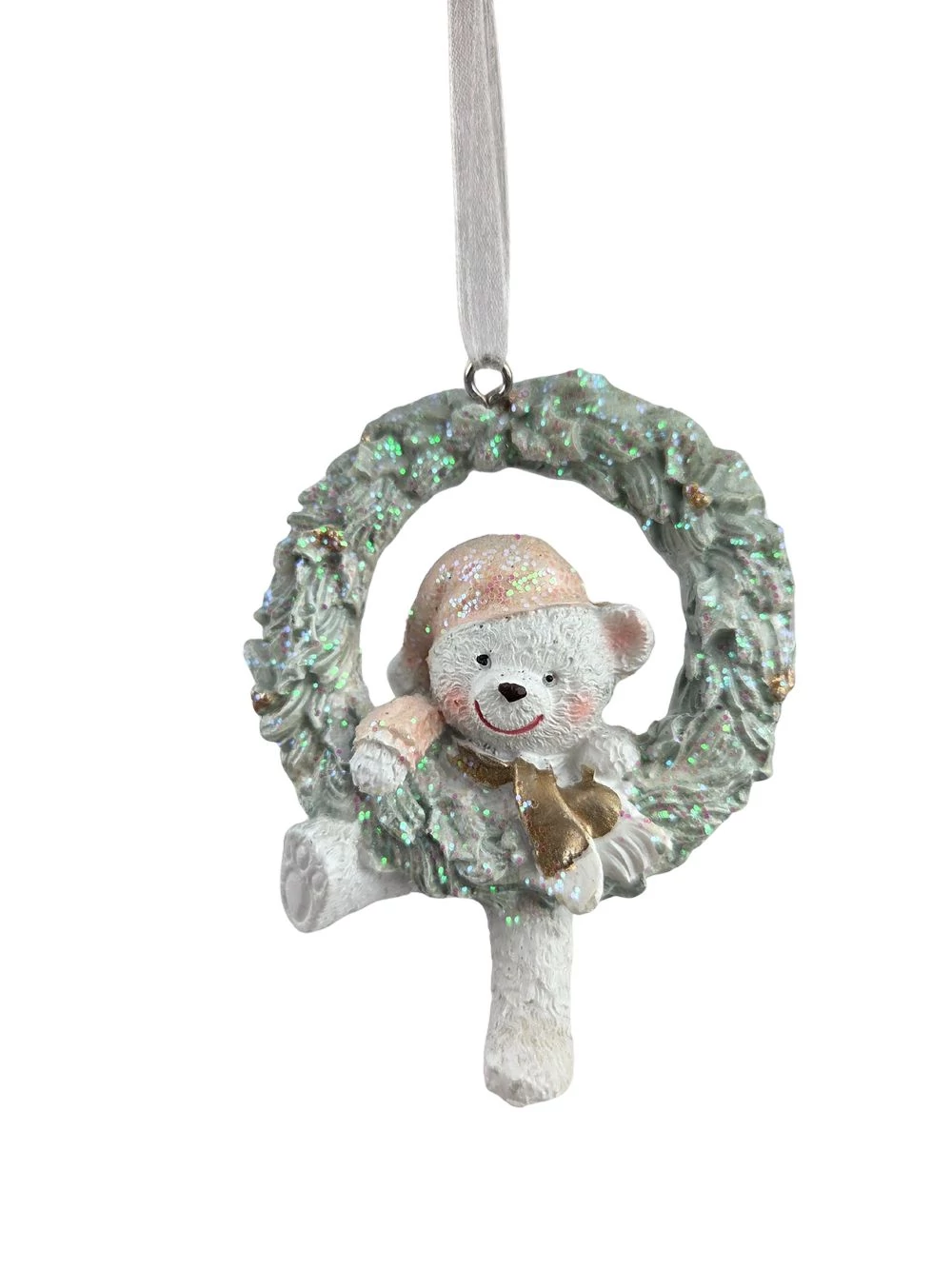 Akasztós fehér maci koszorúban figura