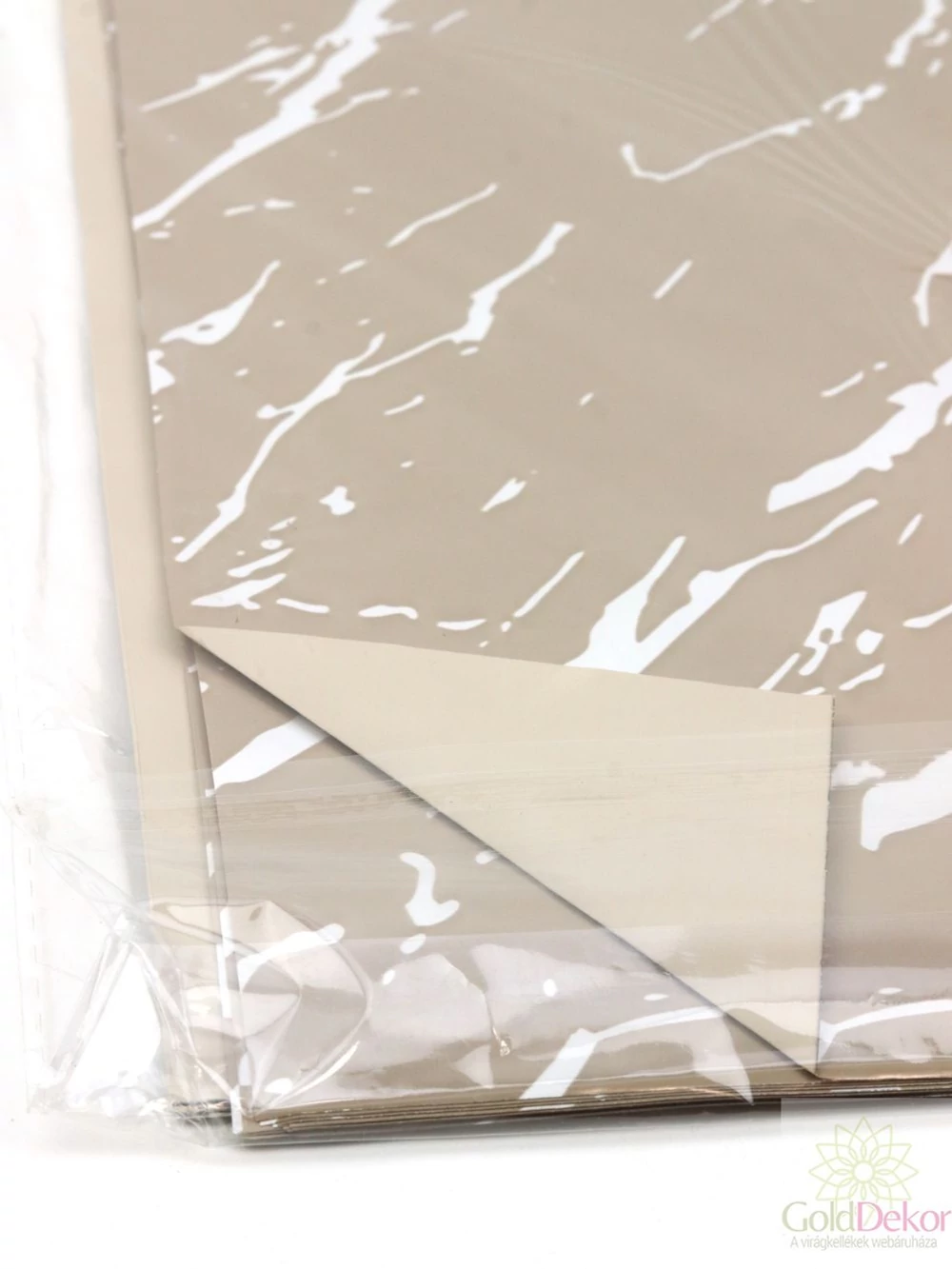 Kép 2/3 - Íves fólia 57*57 cm márvány mintás - Drapp