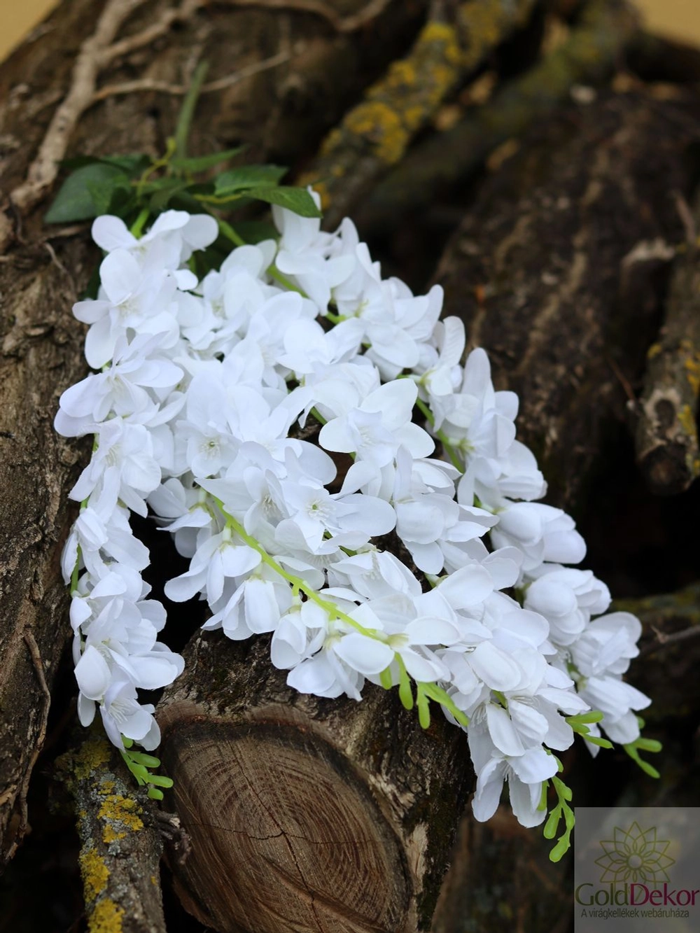 Kép 4/4 - Fehér csüngős virágú selyem 60 cm