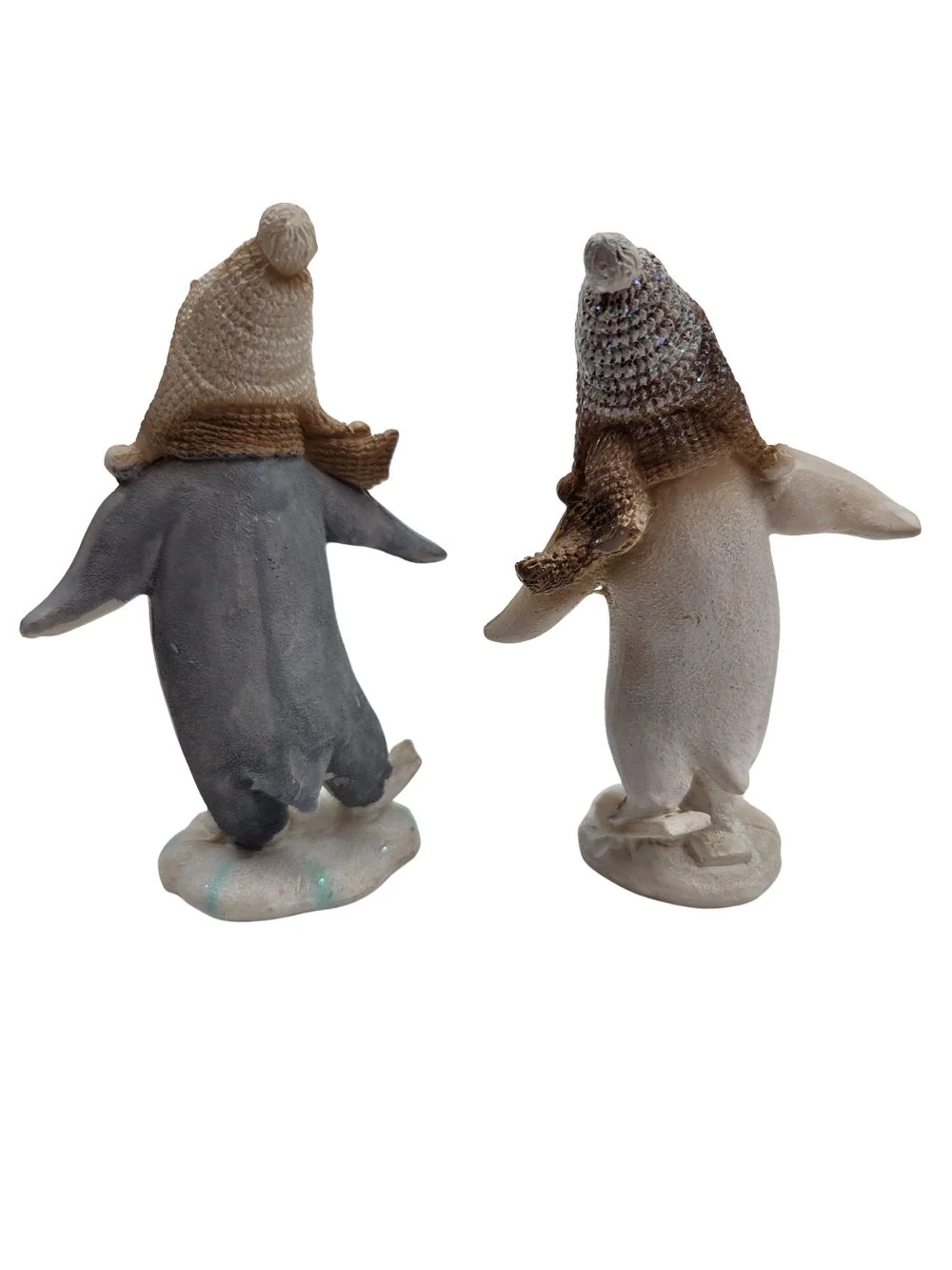 Kép 2/2 - Barna kötött sapkás pingvin figura