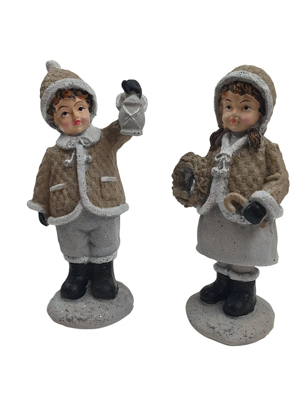 Kép 2/2 - Drapp kötött kabátos téli figura 16,5 cm