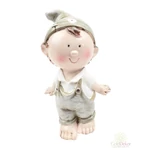 Drapp ruhás álló figura - fiú