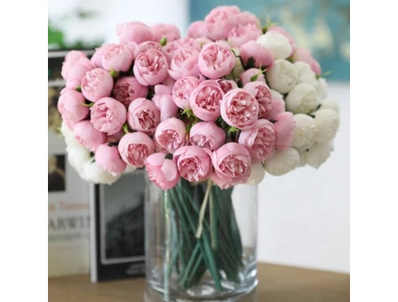 “Színház az egész világ”